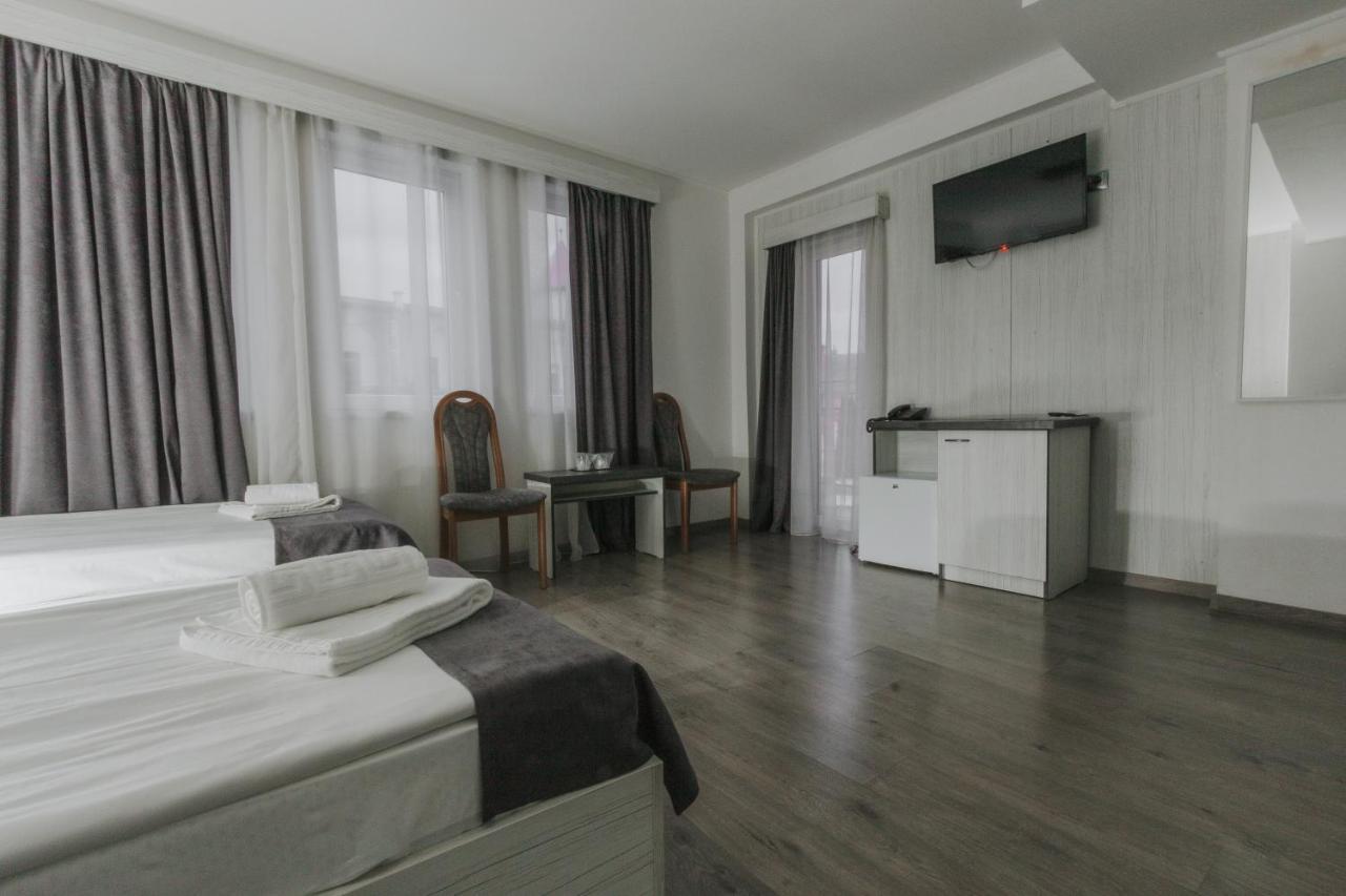 Hotel Apollo Central سيبيو المظهر الخارجي الصورة